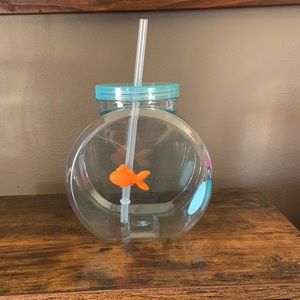 Fishbowl cup NWT